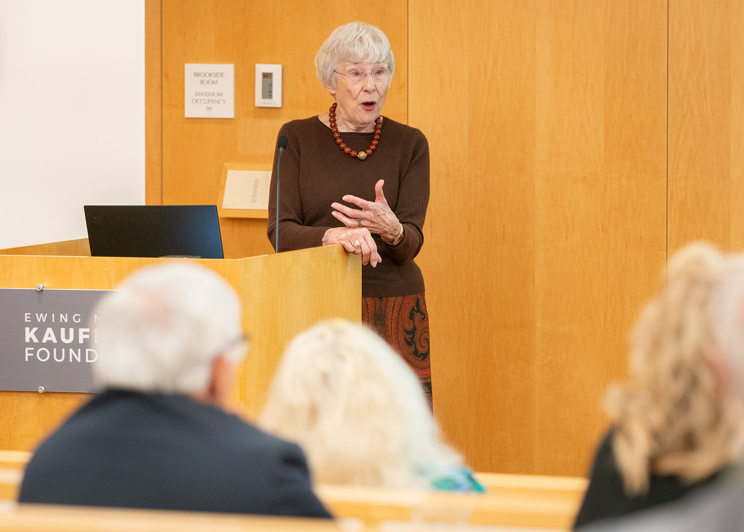Dr. Felica Londré giving a lecture for Opera Dives Deep, photo by Andrew Schwartz