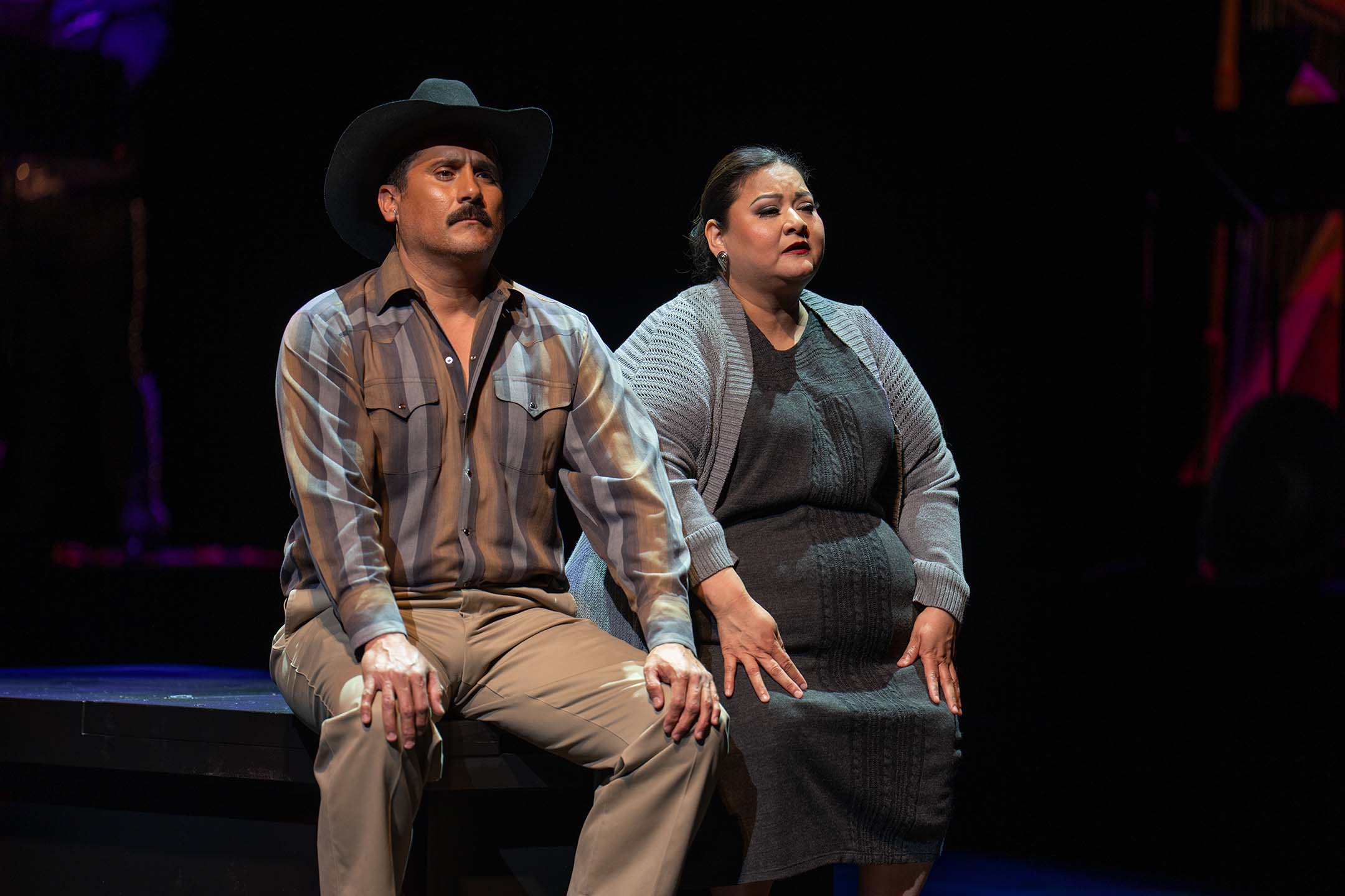 Miguel De Aranda and Vanessa Alonzo in Cruzar la Cara de la Luna, photo by Sarah Shatz
