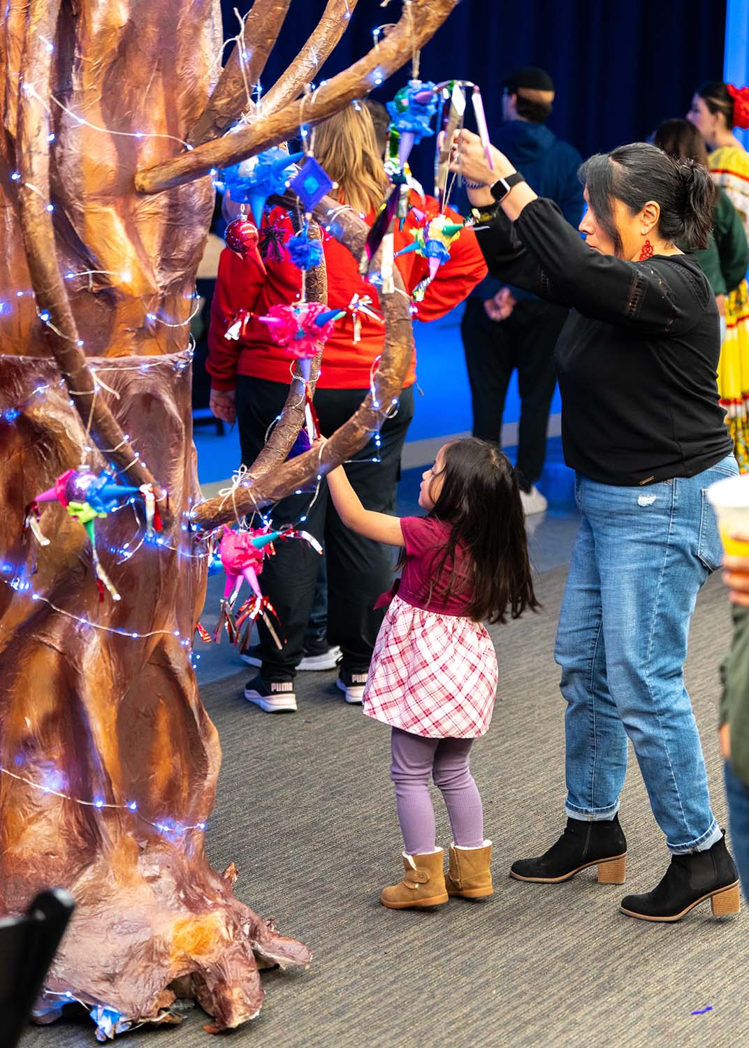 Latinx Artists Market, photo by Andrew Schwartz