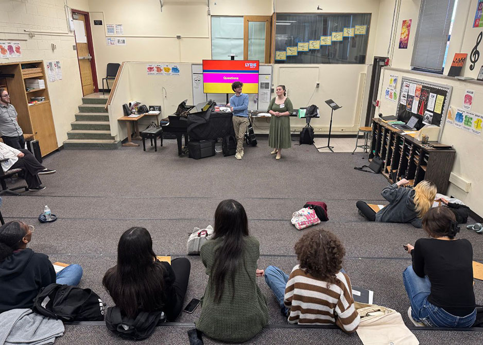 Students during a Lyric Opera Preview