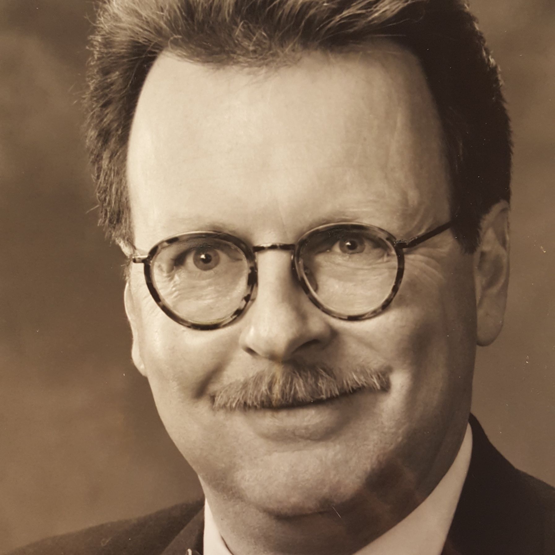R. Keith Brumley, Set Designer_web